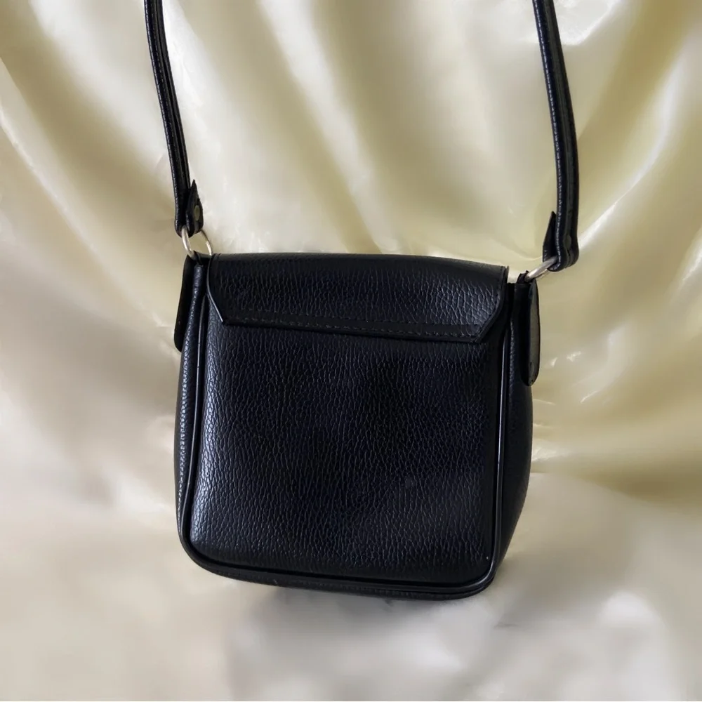 Vintage 80s black leather silver rivet purse shoulder bag - Picture 3 of 4